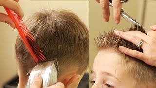 HOW TO CUT BOYS HAIR  Taper Fade Haircut with No attachments [upl. by Ecyt]