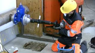 HOT TAPPING WITH TONISCO B30 USING FLANGED WELDABLE TEE AND FLANGED GATE VALVE [upl. by Naga]