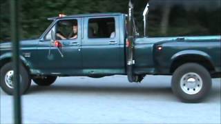 1995 F350 PowerStroke Rolling Coal [upl. by Manuel296]