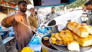 Breakfast in LYARI KARACHI  Street Food in Former Danger Zone in Pakistan [upl. by Nillek788]