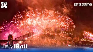 LIVE New Years Eve fireworks display over Sydney Harbour [upl. by Geerts]