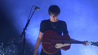 James Bay  Scars live at Elysée Montmartre Paris 080618 [upl. by Edals]