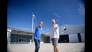 Dick heeft al 30 jaar een kleine windmolen op zijn agrarische bedrijf [upl. by Sidnak]