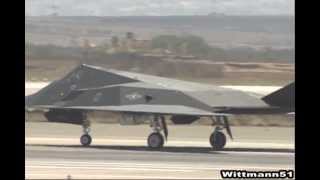 MCAS Miramar Airshow 1998  F117A Nighthawk Stealth Fighter [upl. by Yelrebmyk794]