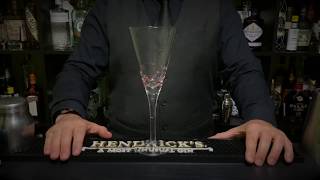 The Cocktail Club How to make a French 75 Recipe by Chino Márquez [upl. by Stuart]