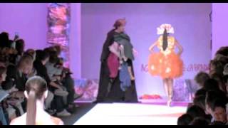 Brüno crashes Agatha Ruiz de la Prada show [upl. by Notgnillew513]