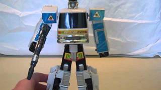 Bus Bot and Classic Train Bot Toy Review  CollectionDX [upl. by Yarb793]