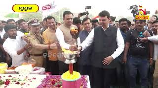 26 11 Mumbai Attack Devendra Fadnavis Takes Part In Tribute Program At Gateway Of India [upl. by Annairdna900]