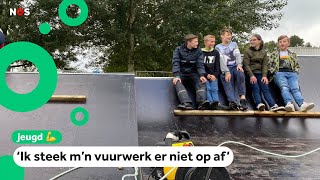 Kinderen ontwerpen en bouwen hun eigen skatebaan [upl. by Wilsey819]