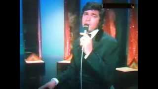 Engelbert Humperdinck I m A Better Man Hollywood Palace 1969 [upl. by Inavoy]