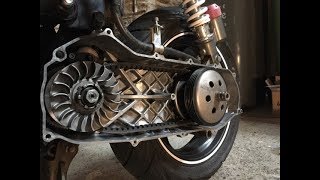 Comment régler le variateur et lembrayage dun scooter 1080p [upl. by Ymrots]