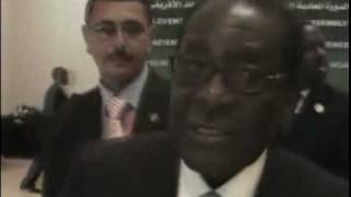 Mugabe calls a journalist a bloody idiot at the African Union Summit in Egypt  1 July 2008VOB [upl. by Ilajna]