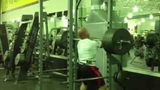 Stan Efferding 585 lb front squat [upl. by Ful]