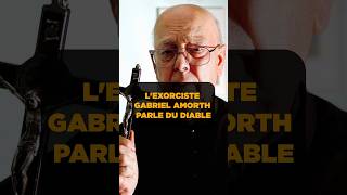 UN EXORCISTE PARLE DU DIABLE [upl. by Agata4]