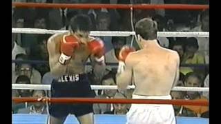 Alexis Arguello vs Kevin Rooneyavi [upl. by Nedroj734]