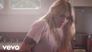 Julia Michaels  Issues [upl. by Gnart]