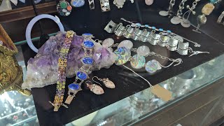 LOTS OF DESIGNER JEWELRY BAGS amp PERFUME BOTTLES ANDREA amp FRIENDS ANTIQUES Thrift with me [upl. by Kalinda]