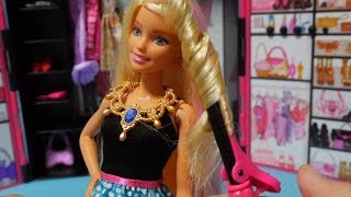 Barbie DIY Crimp amp Curl and Fashionista Ultimate Closet toy [upl. by Eenar]