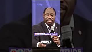 A Crisis for Future Generations  Dr Myles Munroe  Godtitude [upl. by Enoryt]