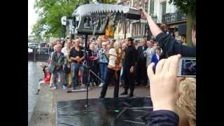 Hans Klok in The Jaws of Death boven de Amstel [upl. by Satterfield]