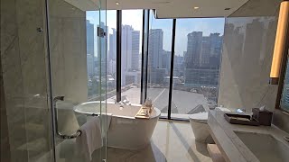 SKYVIEW HOTEL BANGKOK  GRAND EXECUTIVE ROOM [upl. by Nosirrah]