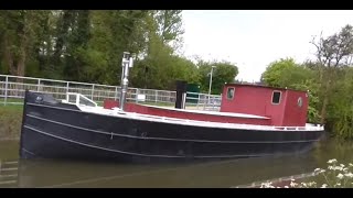 A 1920s Lighter Called Industry at Home on Belfasts River Lagan [upl. by Ttezzil]