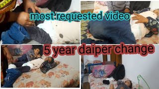 How to change 5 year old baby diper How to change baby diper  Changing of baby diper is very Easy [upl. by Bodrogi]