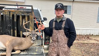 Late season Mississippi buck [upl. by Noroj779]