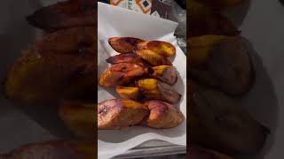 🍌 How to make the perfect fried plantains [upl. by Zerep]