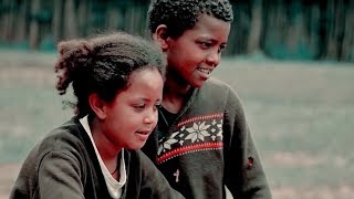 Tombola Abebaw  Guadegnaye  ጓደኛዬ  New Ethiopian Music 2017 Official Video [upl. by Murdock158]