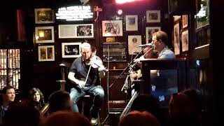 Molly Malone Song  Temple Bar Dublin [upl. by Franckot]