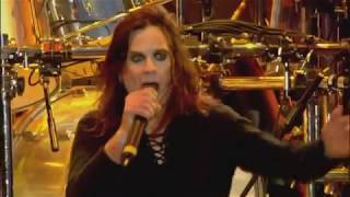 BLACK SABBATH  quotWar Pigsquot Live Video [upl. by Nahtnhoj]