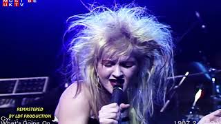 Cyndi Lauper quotWhats Going Onquot LIVE UK TV 1987 HD 1080p  REMASTERED 2020 by LDF Production [upl. by Yadsnil]