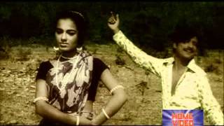 Akshaya Mohanty amp Geeta PattnaikE duniya re kehi na kehi in Jajabara1975 [upl. by Eilsehc917]