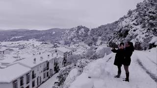 Nieve en Grazalema 19012017 [upl. by Brookner805]