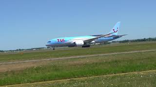 Tui dreamliner naar Paramaribo 02072018 1530 [upl. by Lomax]