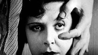 Un Chien Andalou  Luis Bunuel amp Salvador Dalì  Clip by FilmampClips [upl. by Laekim]