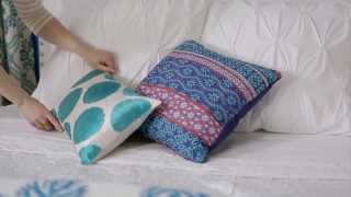 How to Arrange Bed Pillows [upl. by Adelpho]