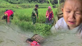 16YearOld Mother Was Swept Away By Water Lucky To Get Help From Good PeopleYouTube [upl. by Okikuy]