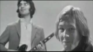 Manfred Mann Fox On The Run Stereo 720p [upl. by Perkin603]