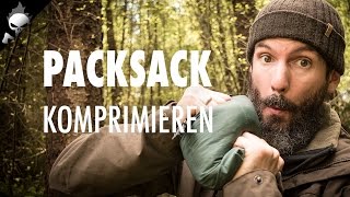 Rucksack richtig packen Packsack packen verschließen und komprimieren für Wandern und Trekking [upl. by Eidur]