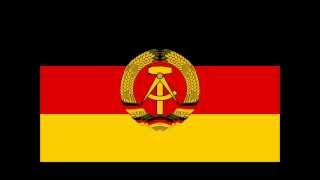 Der Große Zapfenstreich der Nationalen Volksarmee [upl. by Arrak157]