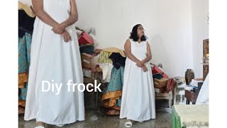 चादरी चा फ्रॉक सिवला।frock made from white bedsheet।diy frock [upl. by Eseeryt]