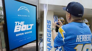 Chargers Fans Tour BrandNew Facility  LA Chargers [upl. by Sigfrid]