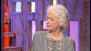 So Graham Norton 2000S3xE12 Bea Arthur Stephanie Powerspart 1 [upl. by Ilehs]