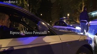 VOLANTE 113 RAPINANO UNA RAGAZZA E FERISCONO UN AGENTE ARRESTATI [upl. by Novi]