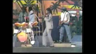 Gregory isaacs Live Sunsplash 1985 [upl. by Baal]