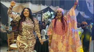 ACTRESS OMOBORTY IN TOTAL WORSHIP MODE AS TOLUWANISINGS MINISTER AT OAFP AWARDS [upl. by Inaj]