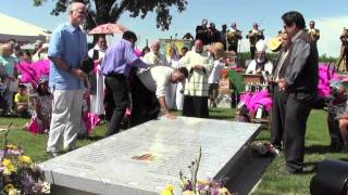 Musician John McCutcheon helps with monument dedication [upl. by Gaivn306]