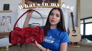 Whats in my Bag  Amanda Diaz [upl. by Atiuqat]